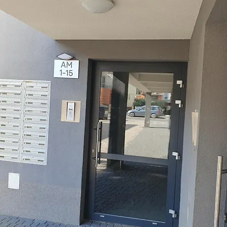 Business & Parking Sienkiewicza